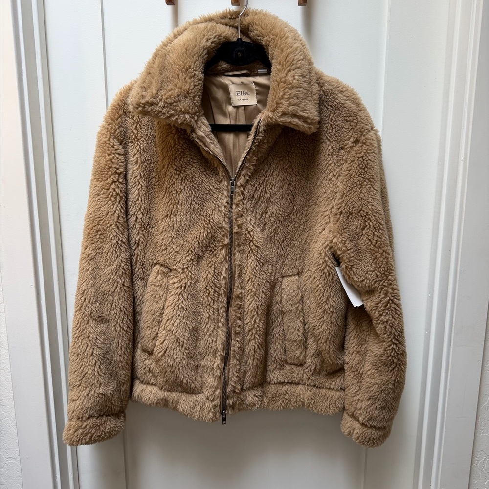Tahari Elegant Tan Jacket